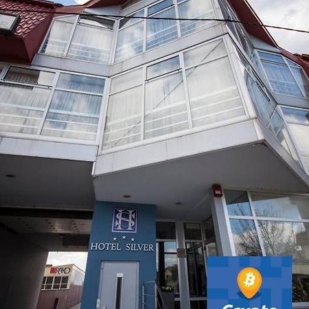 Hotel Silver Osijek Exterior photo